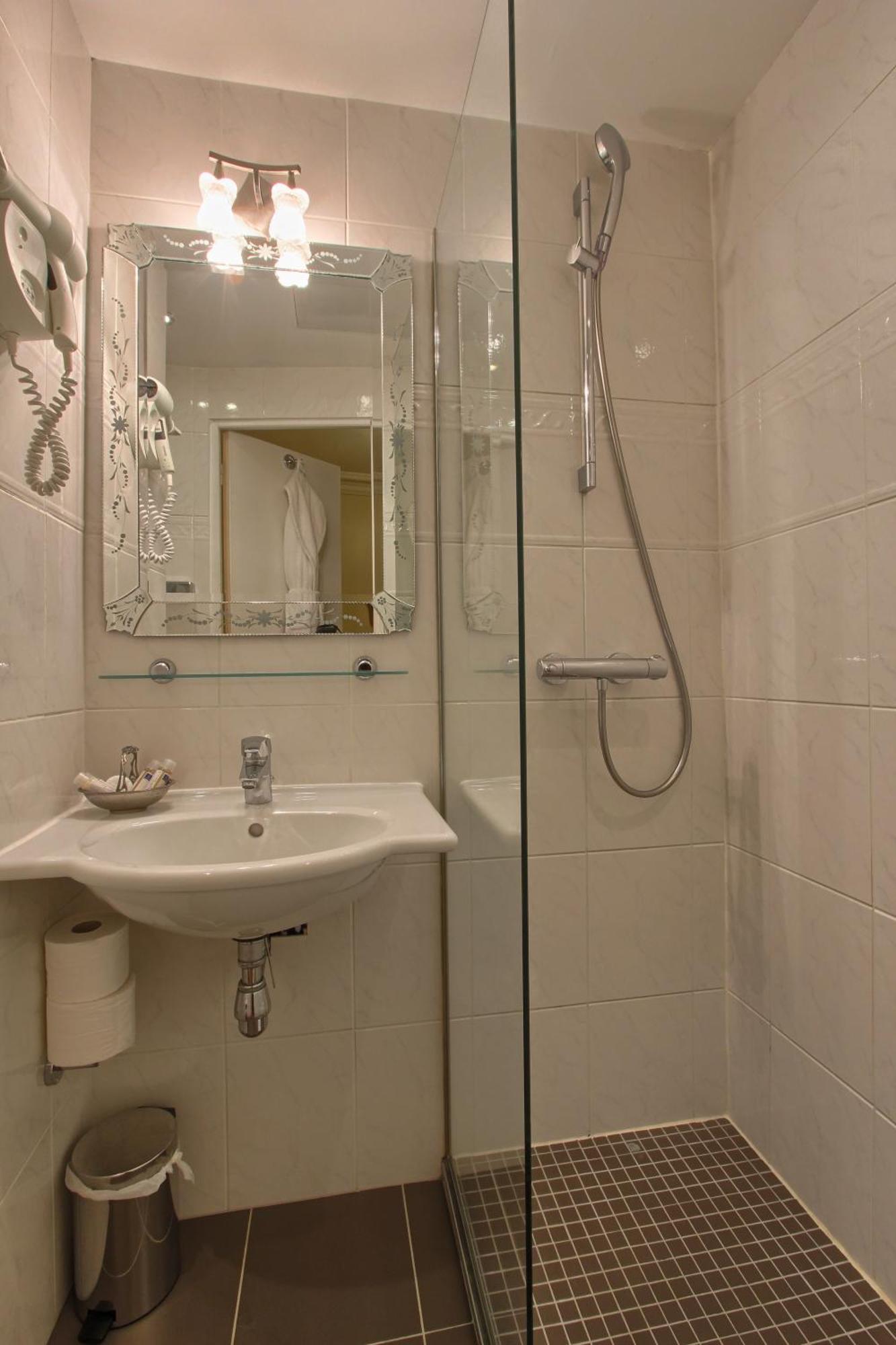 Timhotel Tour Montparnasse