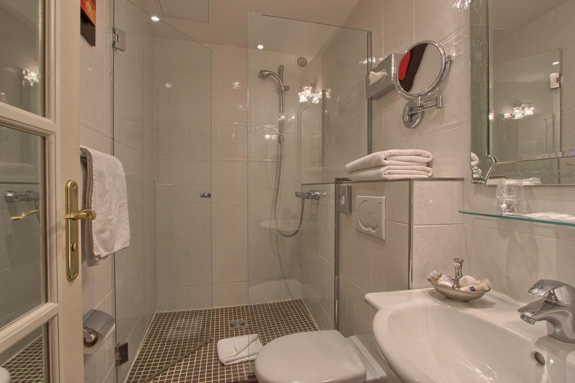 Timhotel Tour Montparnasse Hotel Parigi