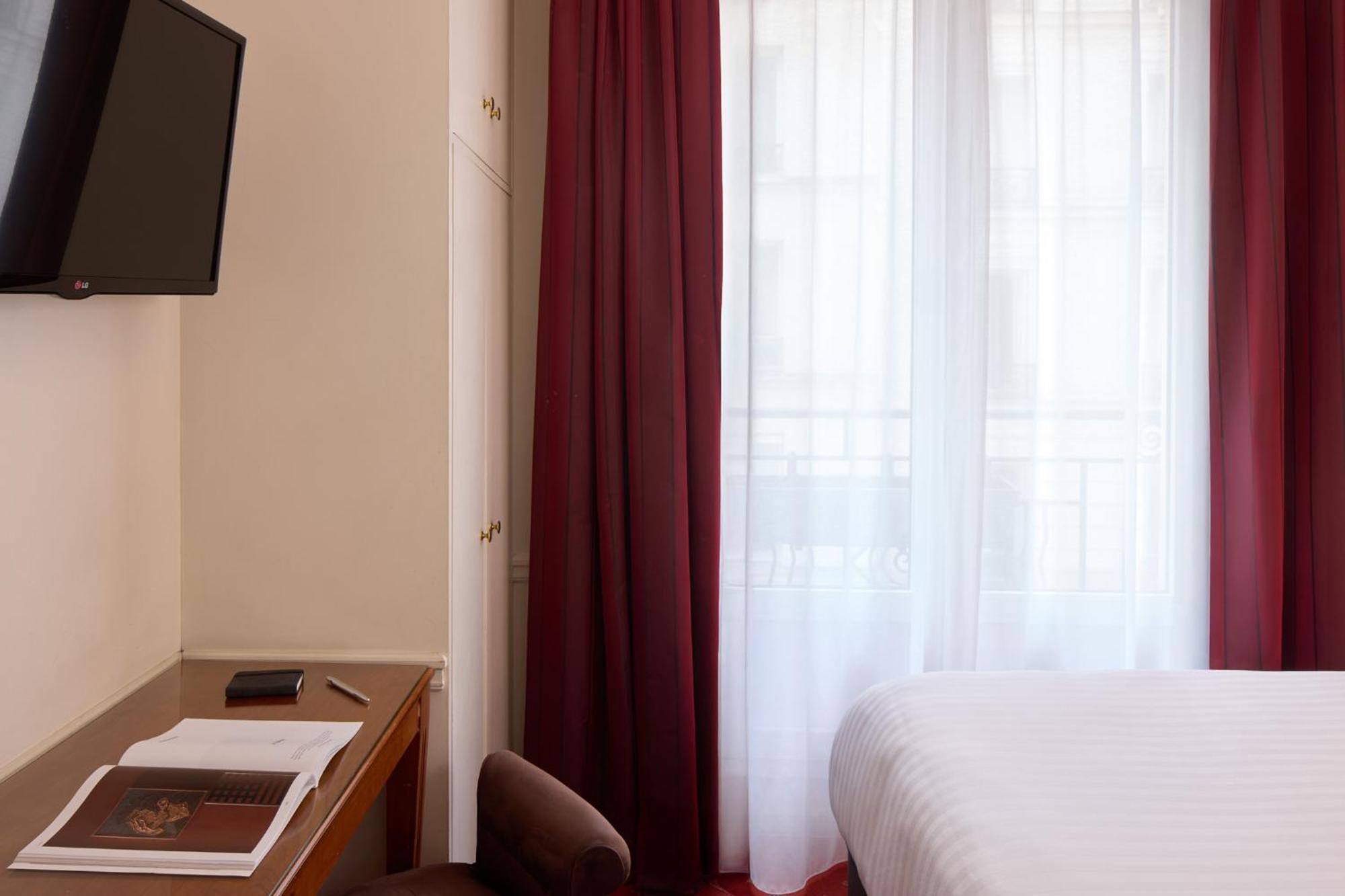 Timhotel Tour Montparnasse Hotel 3*