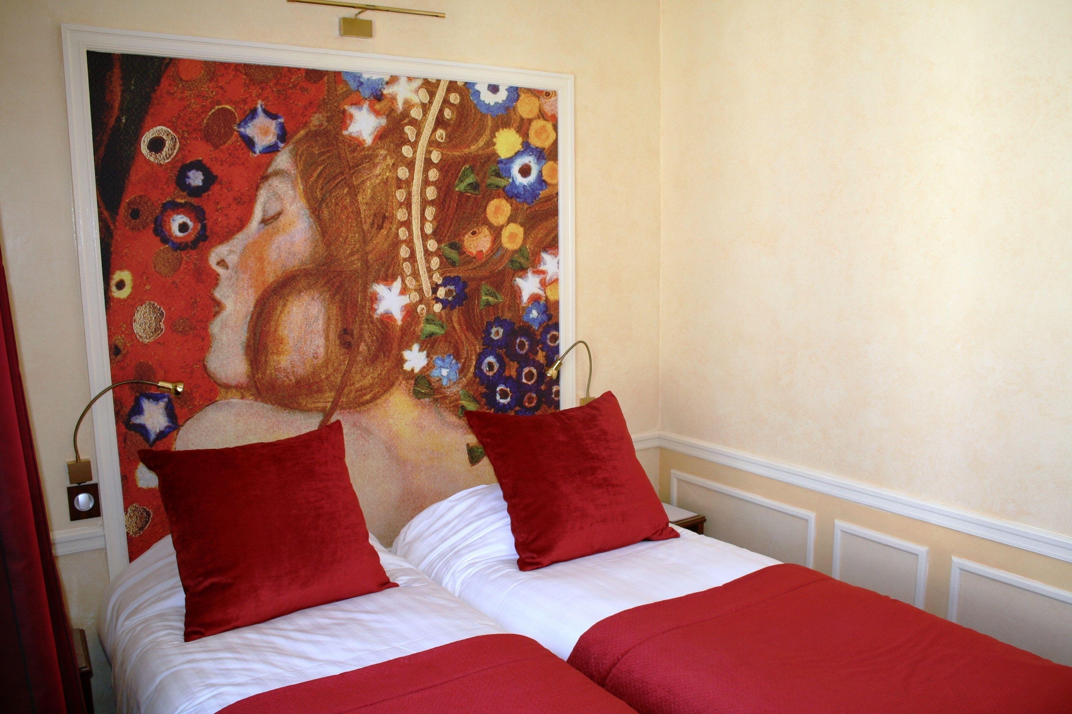 Timhotel Tour Montparnasse 3*