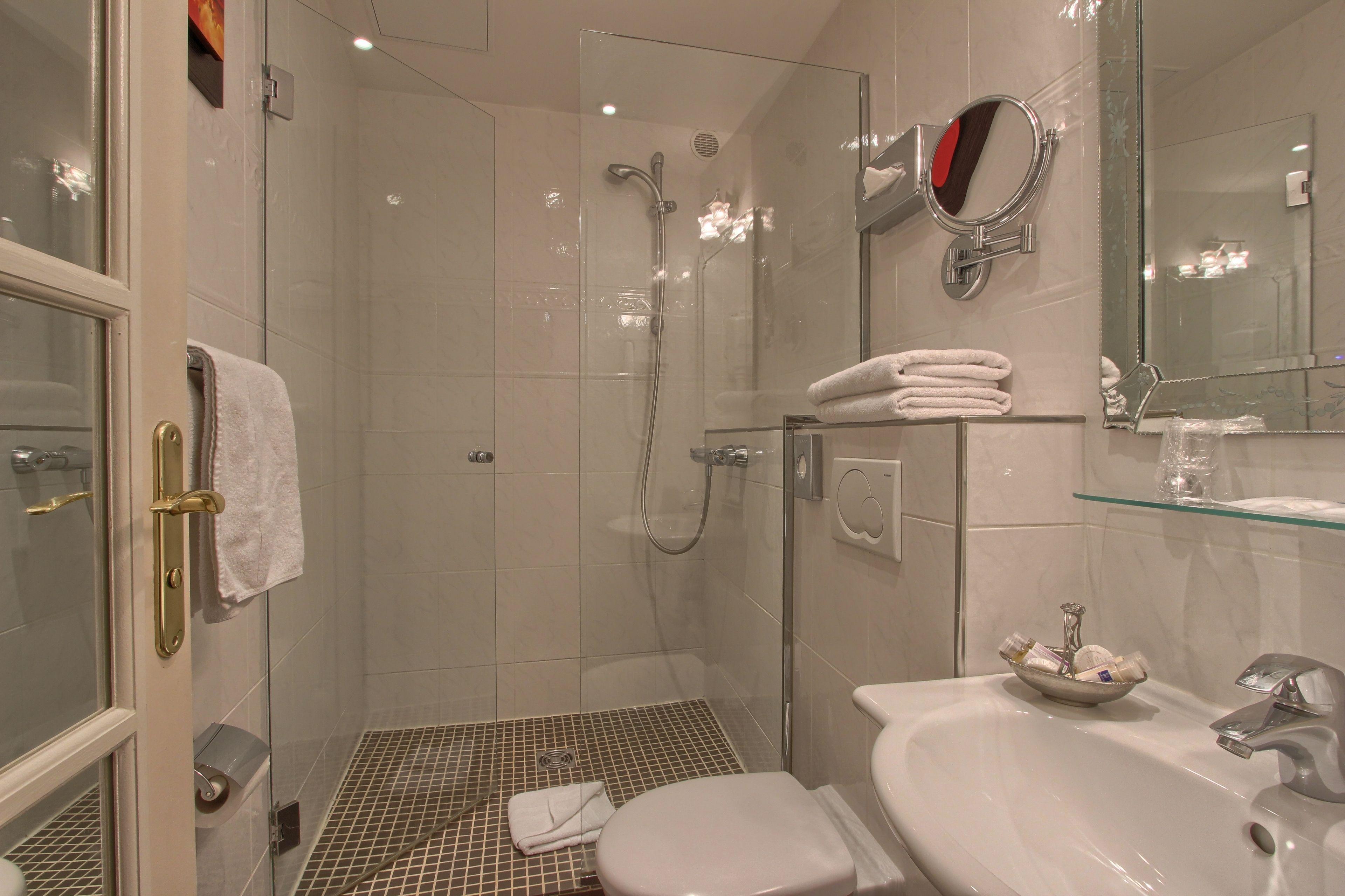 Timhotel Tour Montparnasse 3* Parigi
