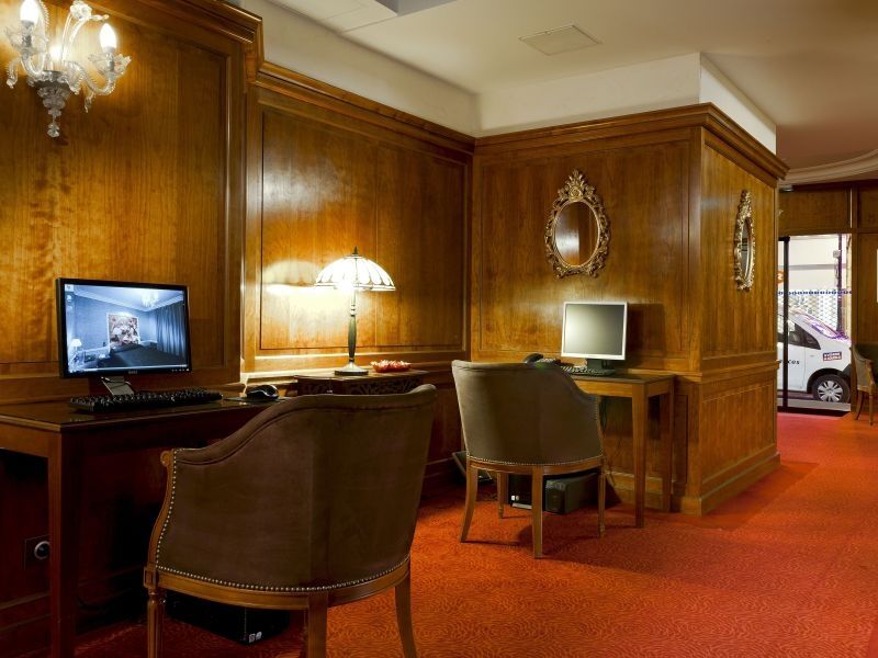 Hotel Timhotel Tour Montparnasse Parigi